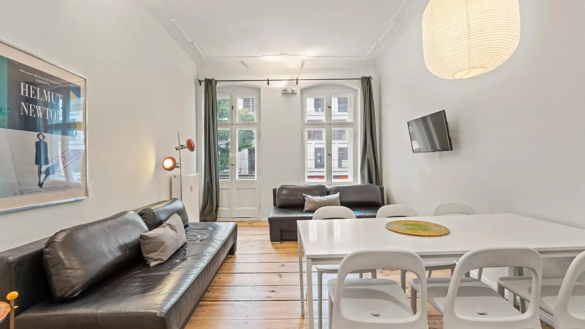 Mooeve Friedrichs Big Apartments Берлин